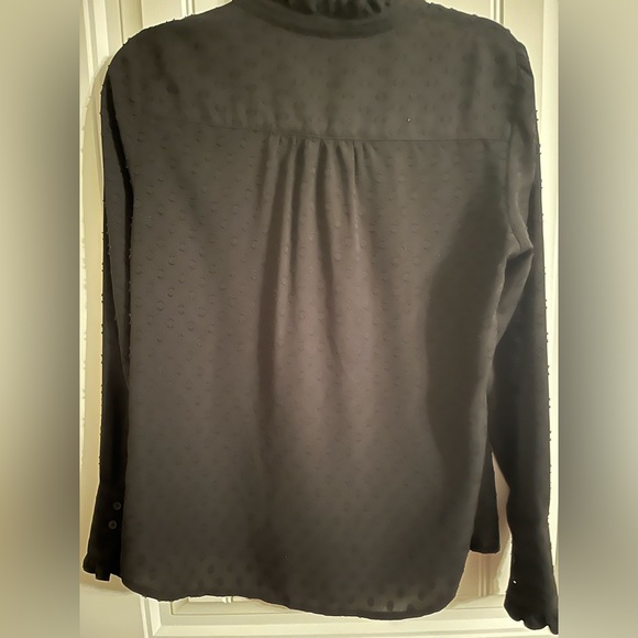 Black blouse with frilly neck from Banana Republic. - Picture 2 of 3